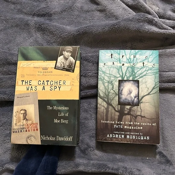 Biography/ Nonfiction Book Bundle - Picture 1 of 3